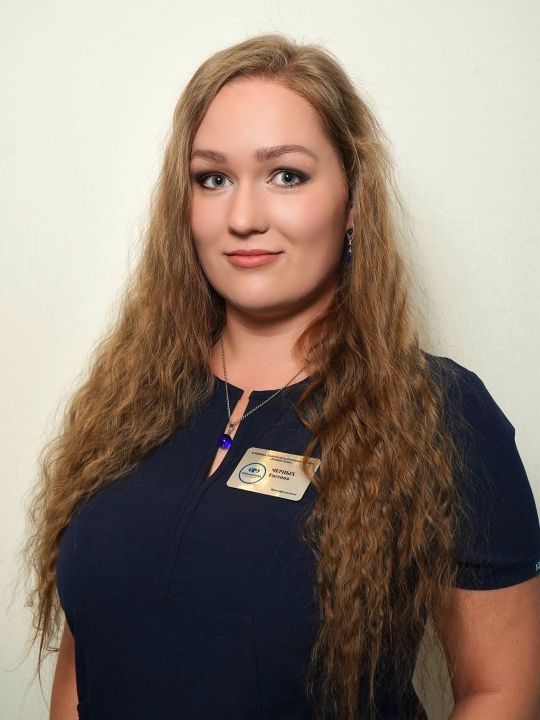 Офтальмохирург Черных Евгения